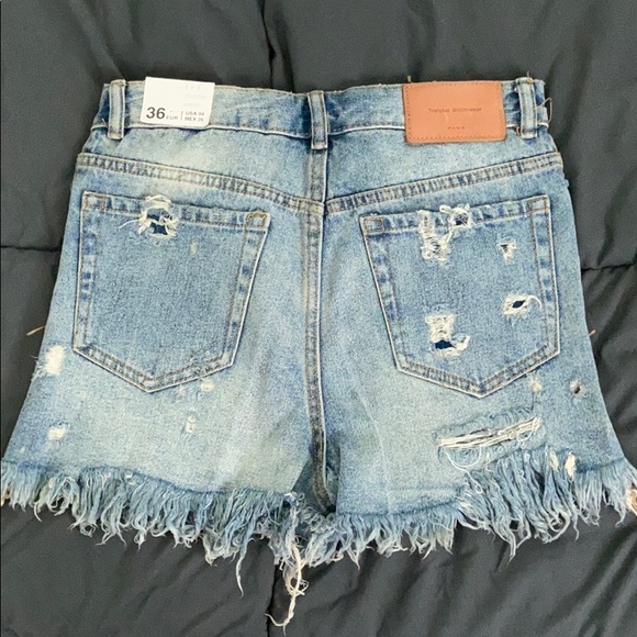 BRAND NEW ZARA JEAN SHORTS - Picture 5 of 7